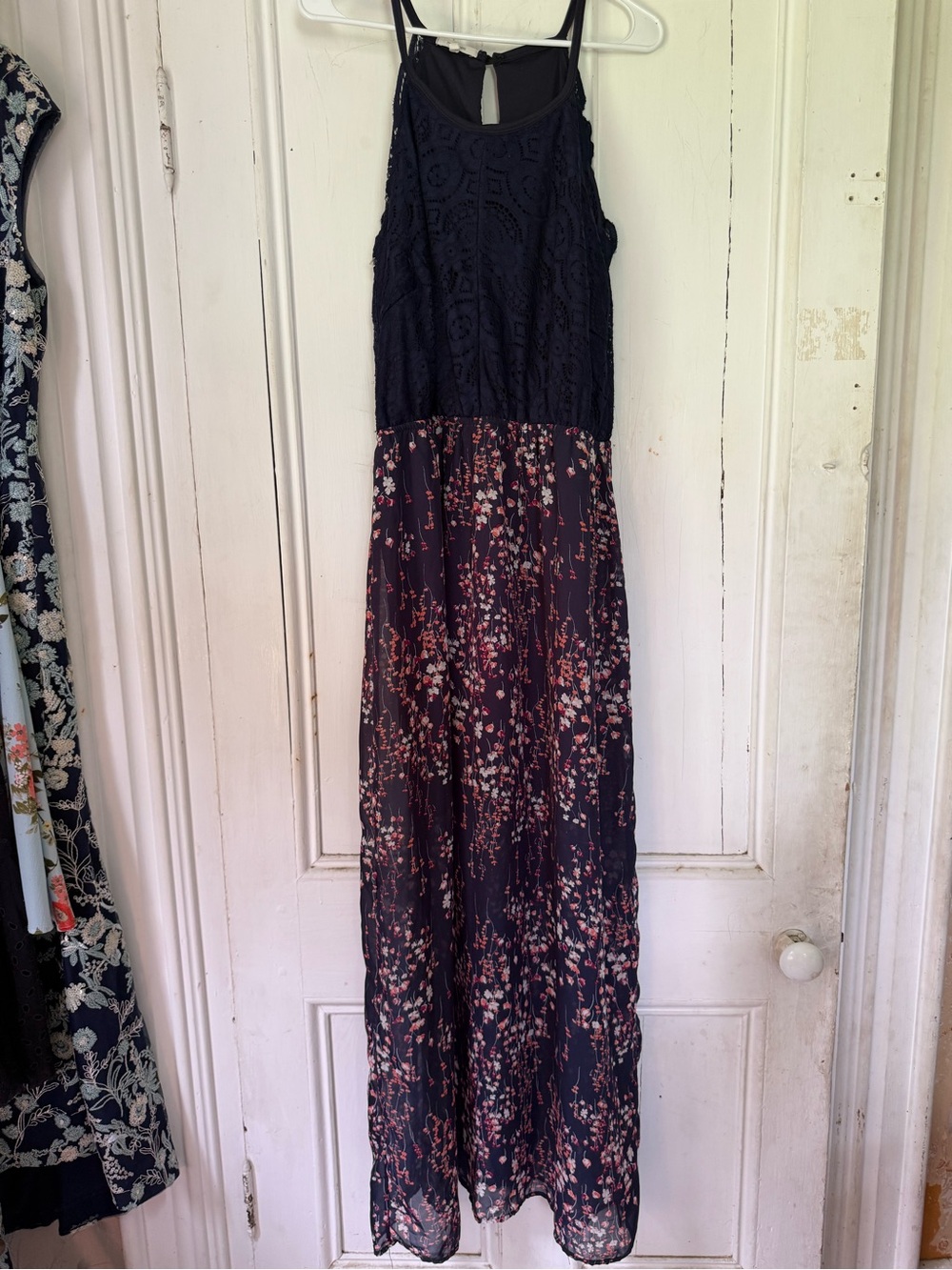 Women's Navy Floral Maxi Dress - Sleeveless Lace Bodice